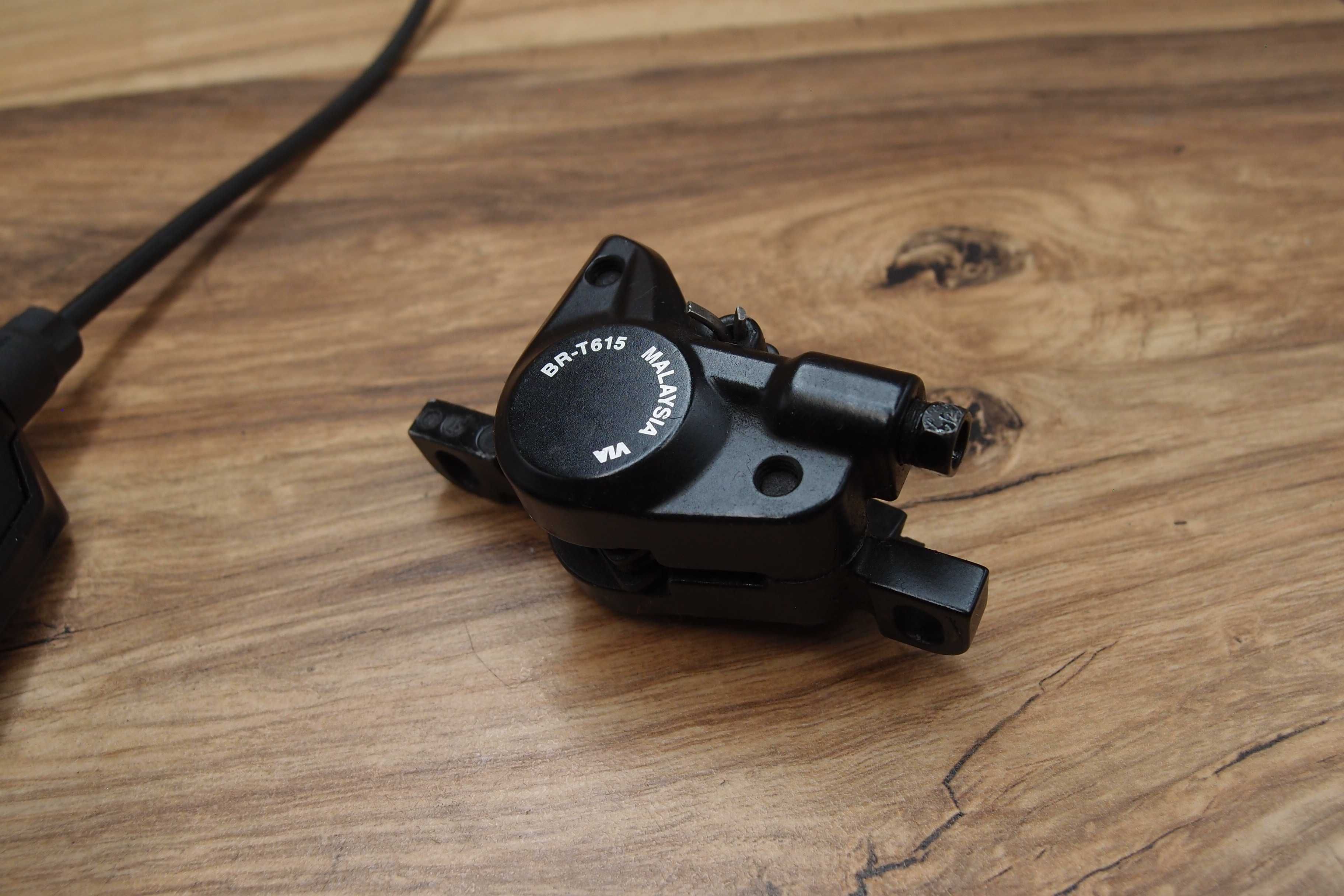 tylny hamulec tarczowy Shimano Deore BR-T615