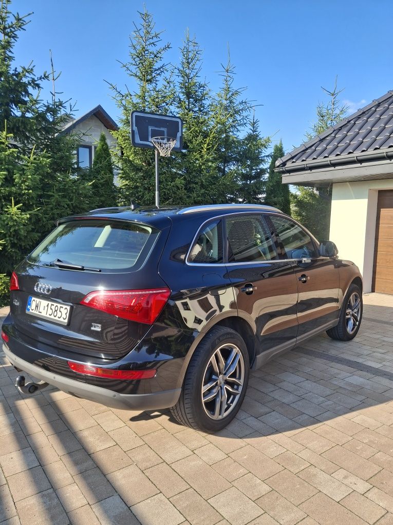 Audi Q5 2.0tdi automat 2012