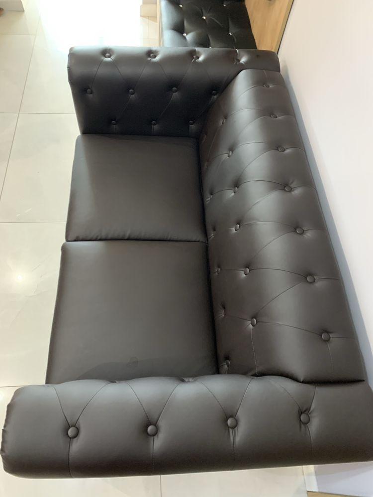 Sofa Chesterfield 2 osobowa