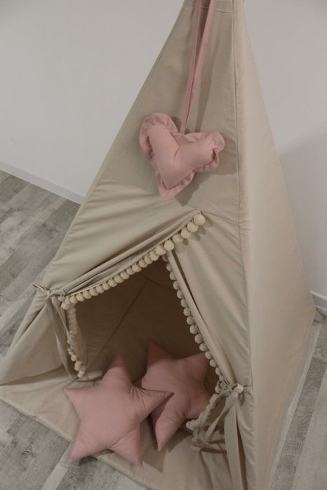 Dostępny od ręki! TIPI namiot beżowy, brudny róż, pomponiki