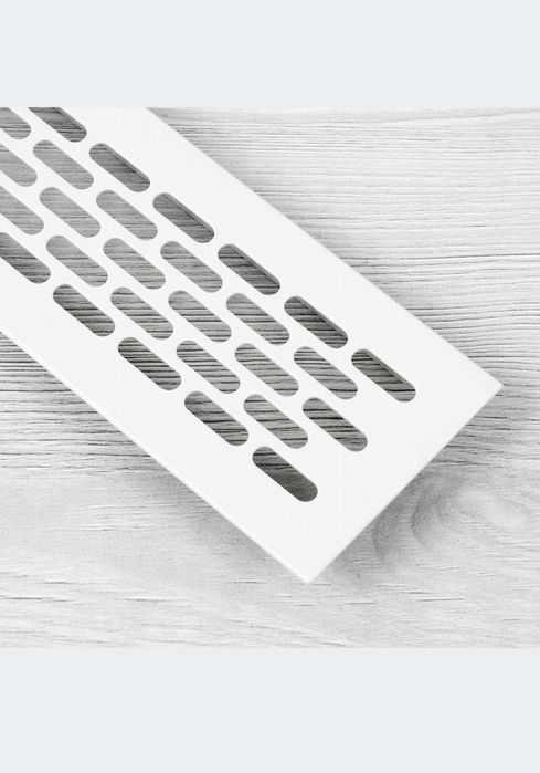 Kratka wentylacyjna biała stalowa meblowa