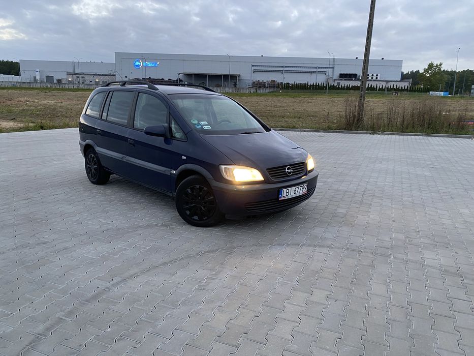 Opel Zafira 1.6 101KM  7-osobowy 2 letni gaz 2 własciciel