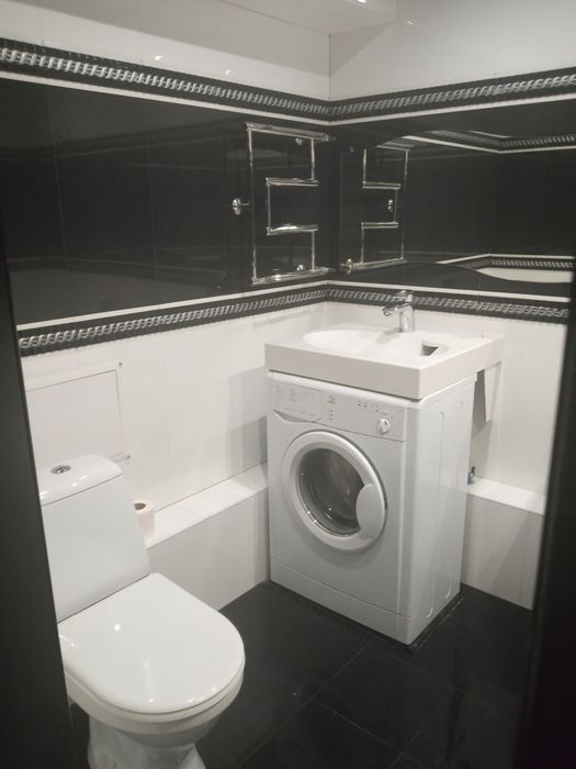 ЦЕНТР.ДЖАКУЗІ. Здам квартиру подобово, погодинно.