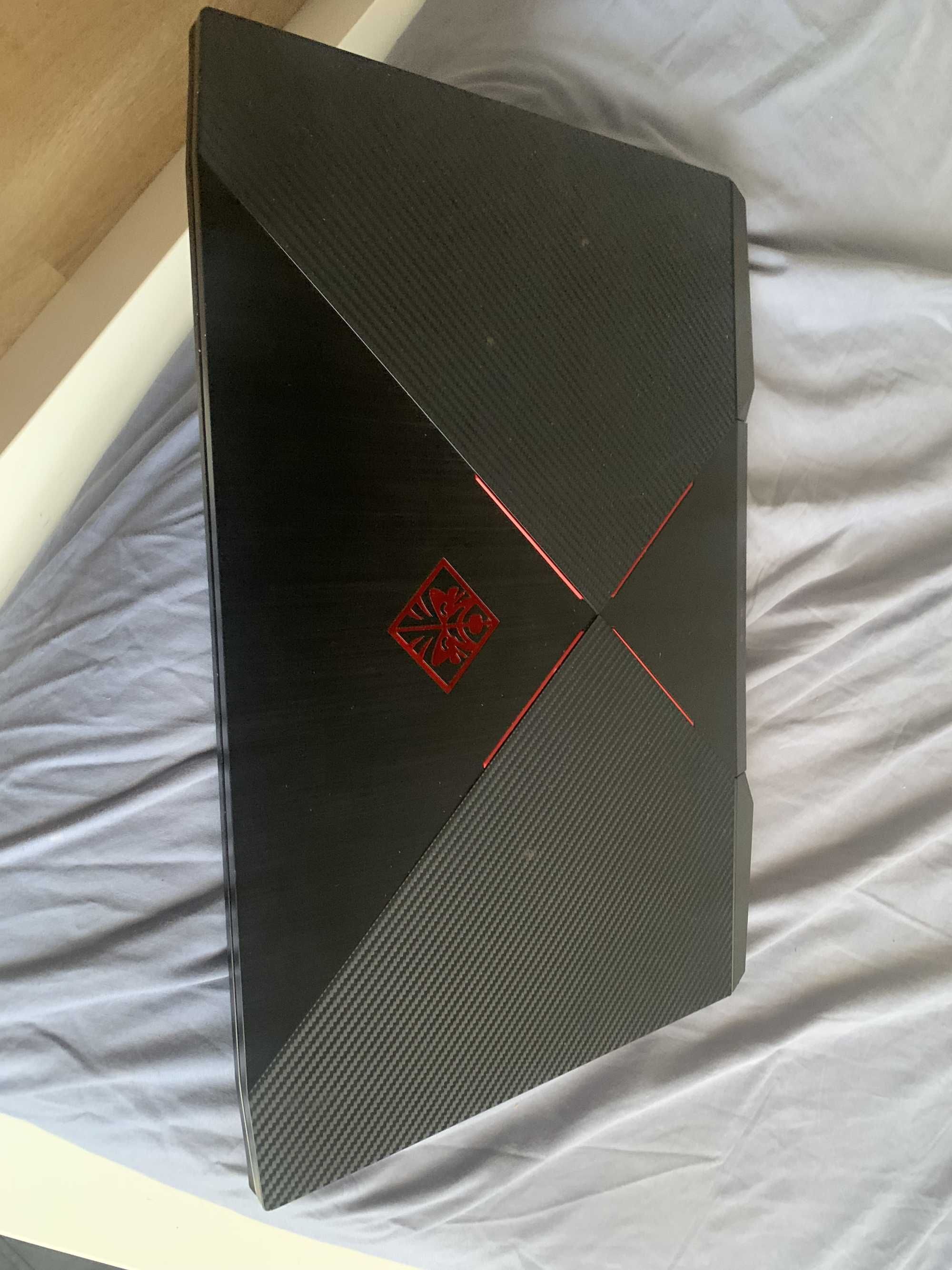 Omen Laptop i7 Core GTX 1065 32 GB RAM