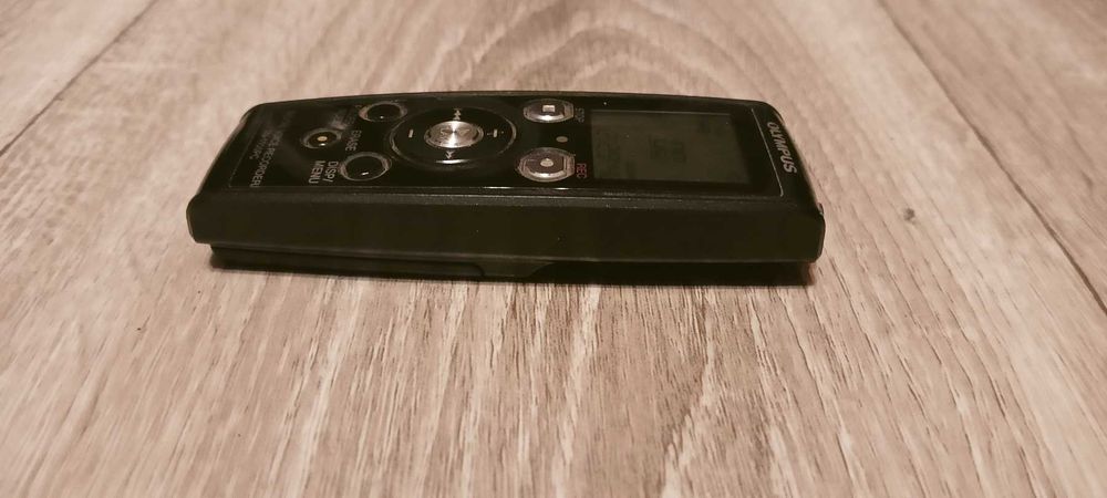 Цифровой диктофон Olympus VN-1100 PC