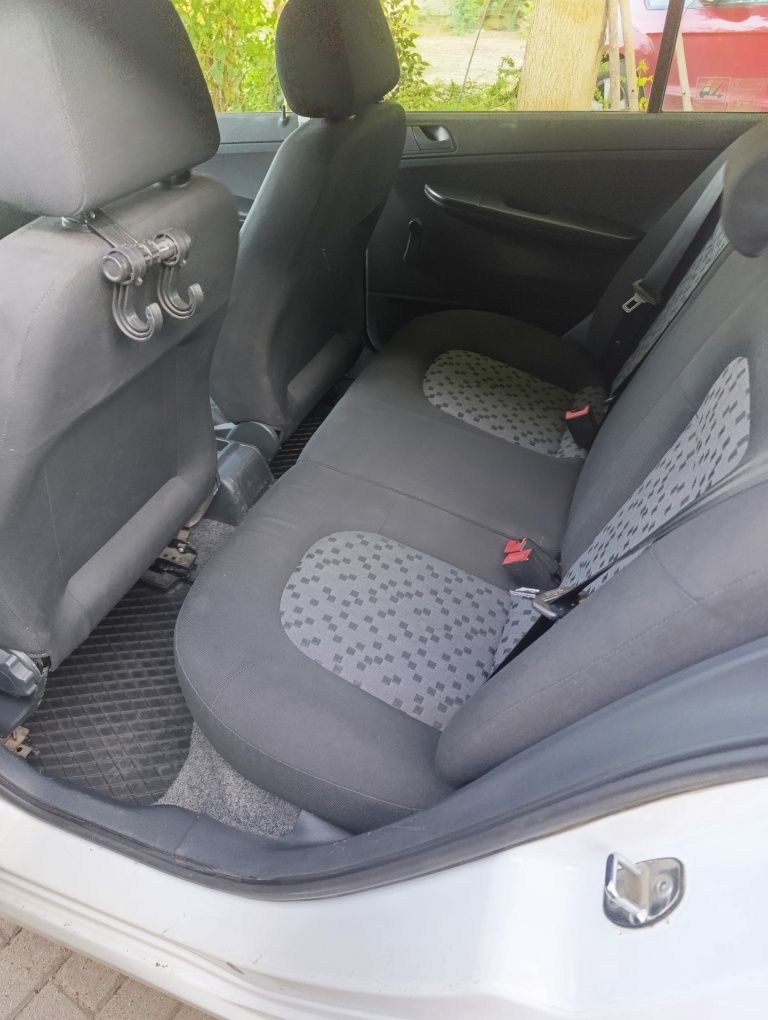 Skoda Fabia 1,4 07