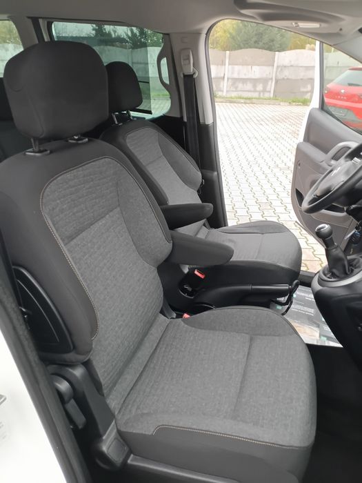 Fotele citroen Berlingo Peugeot partner lift 3 iii