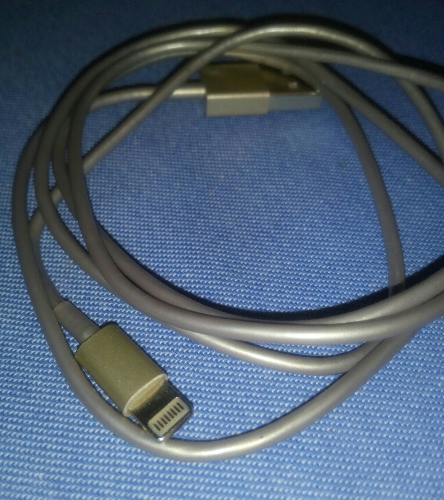 Кабель lightning до iPhonе