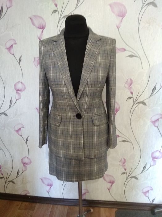 Пошив одягу. Індивідуальне пошиття одягу