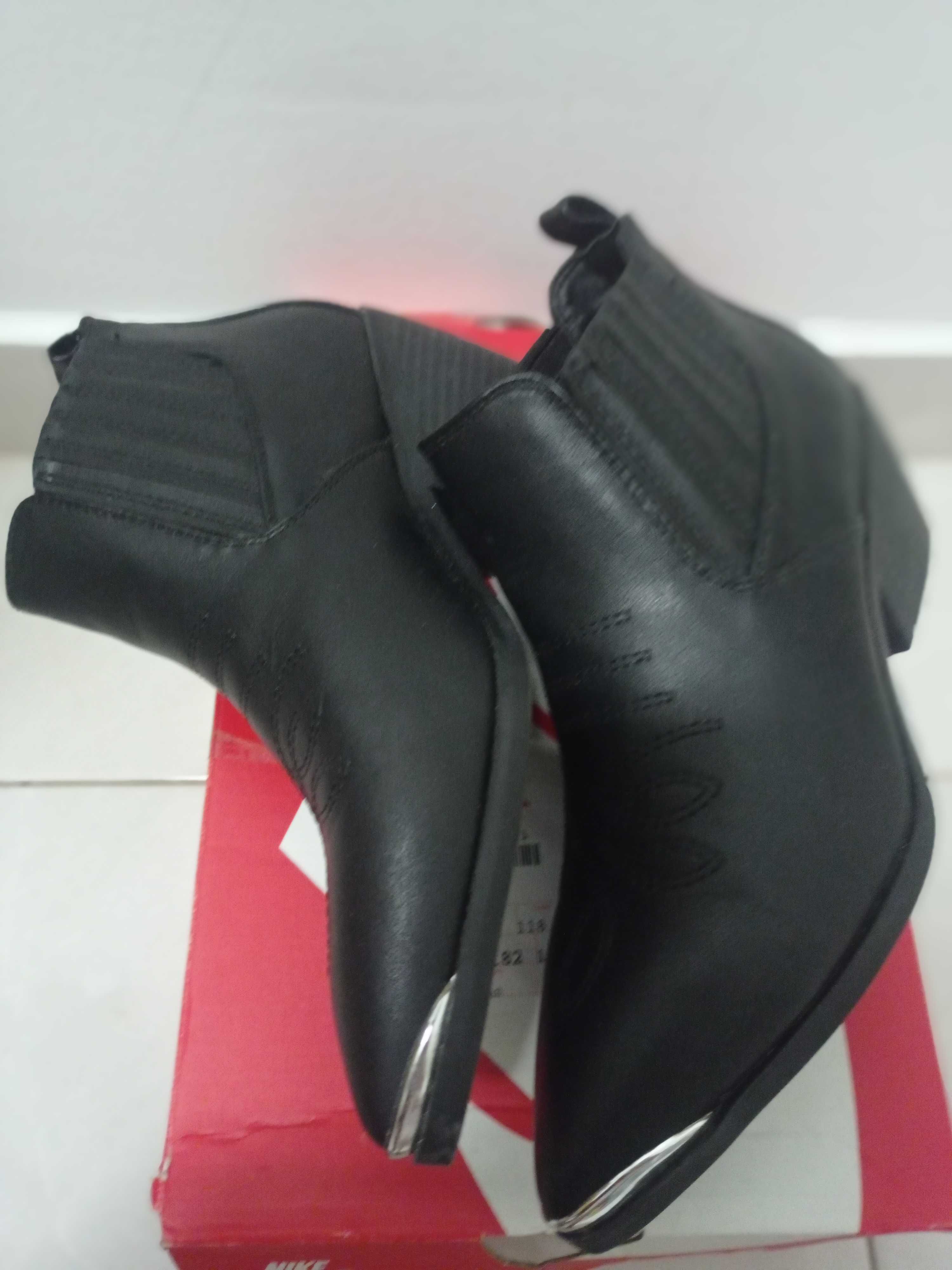 Botins Novos, confortáveis 37