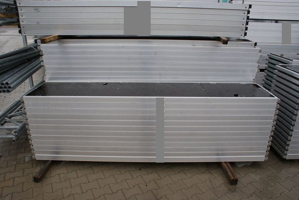 Rusztowanie Fasadowe Elewacyjne Ramowe Typ Plettac 156m2 Gerust Scaff