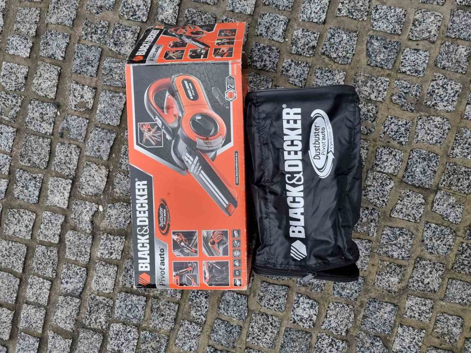 автомобильный пылесос Black&Decker Pivot Auto Dustbuster.