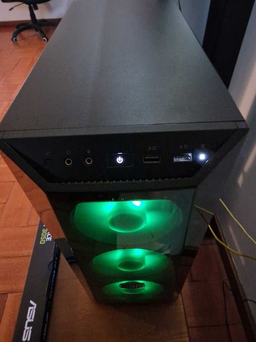 Torre Gaming I7 / RTX 3050 8GB / 32 GB Ram TForce / 1 TB SSD + 250 SSD