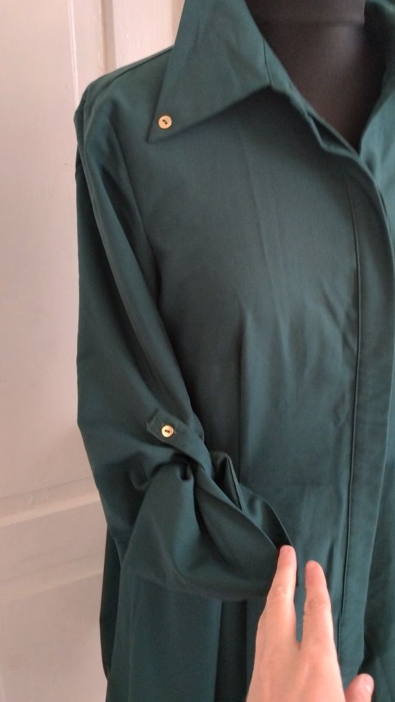 Elegancka MIDI sukienka Quiosque