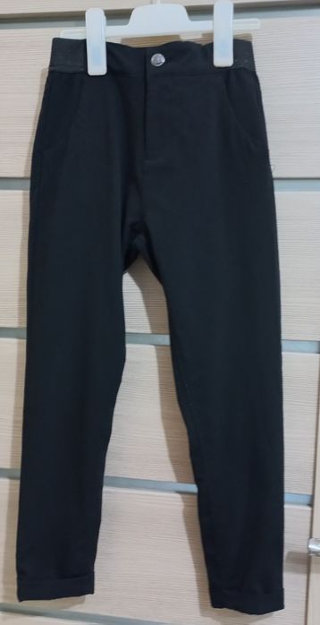 Spodnie eleganckie , galowe Reserved roz.146 stan bdb