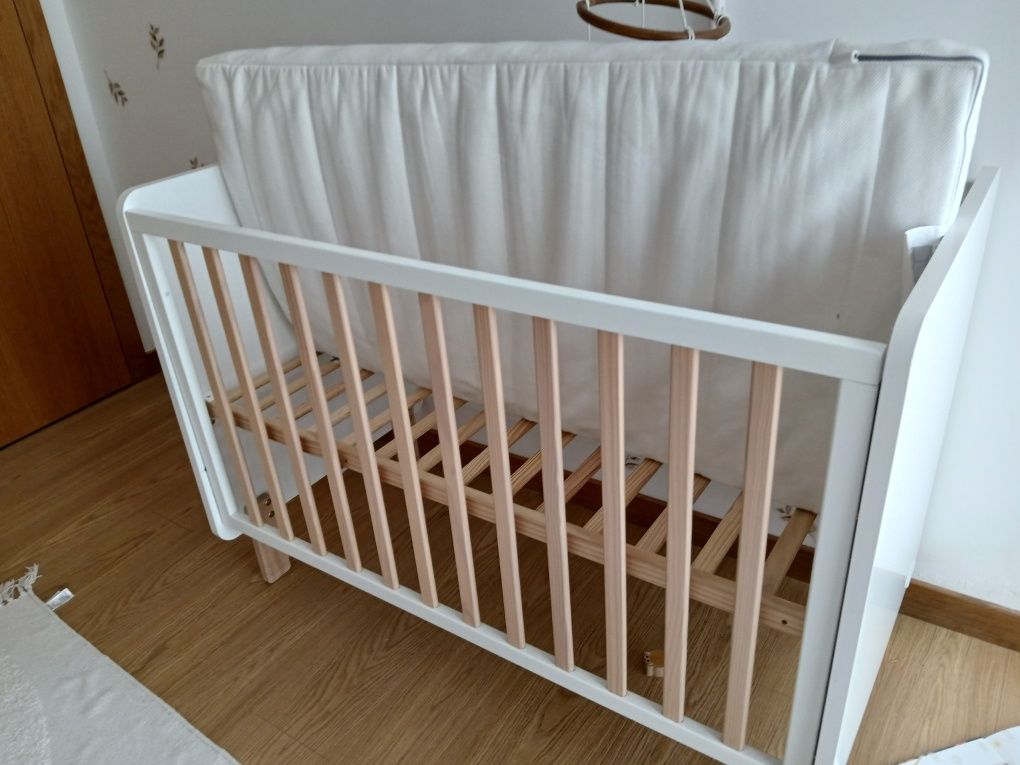 Cama de bebe Nova TRAMA -MODELO MUSA + colchao IKEA