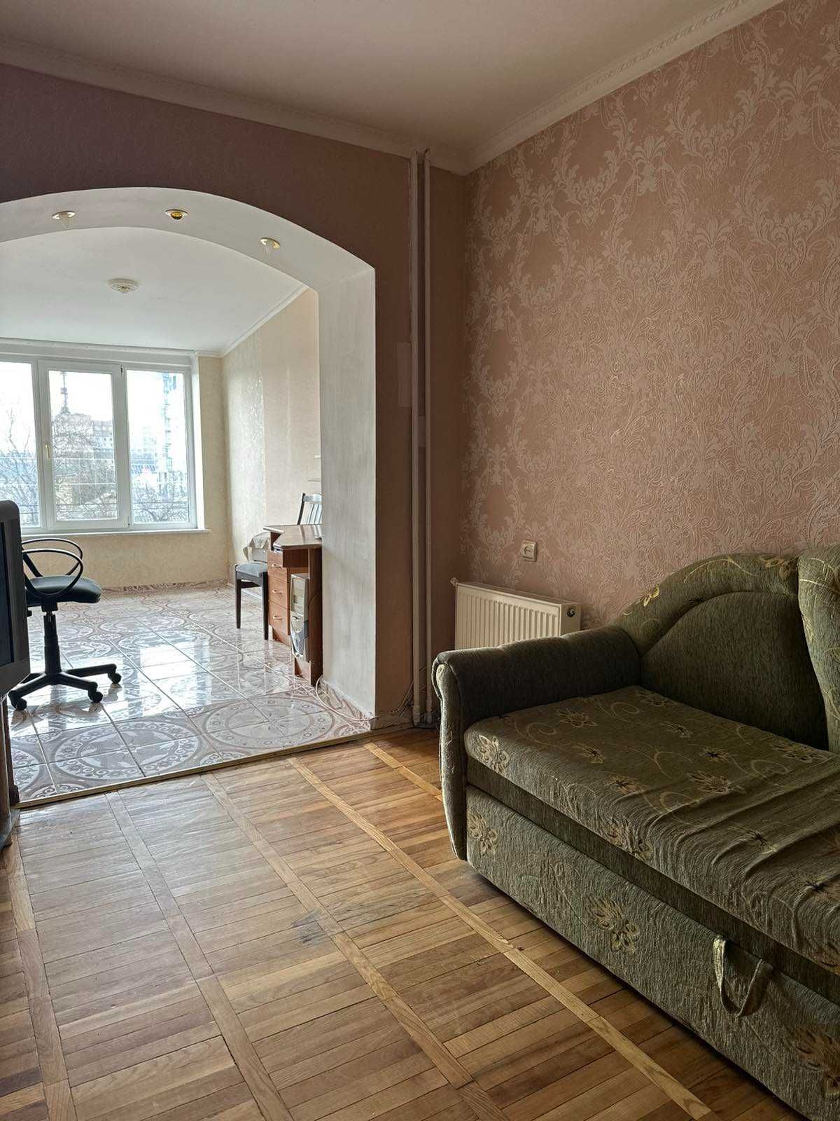 Продаж 3к квартири на Шевченка