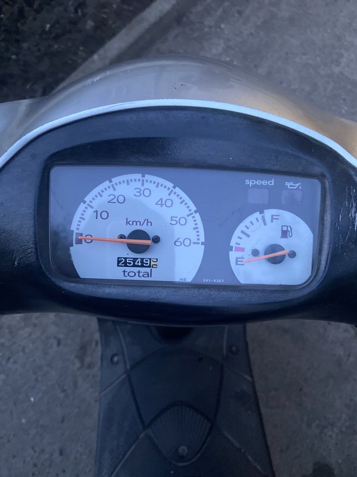 Скутер.  SUZUKI zz inch sport