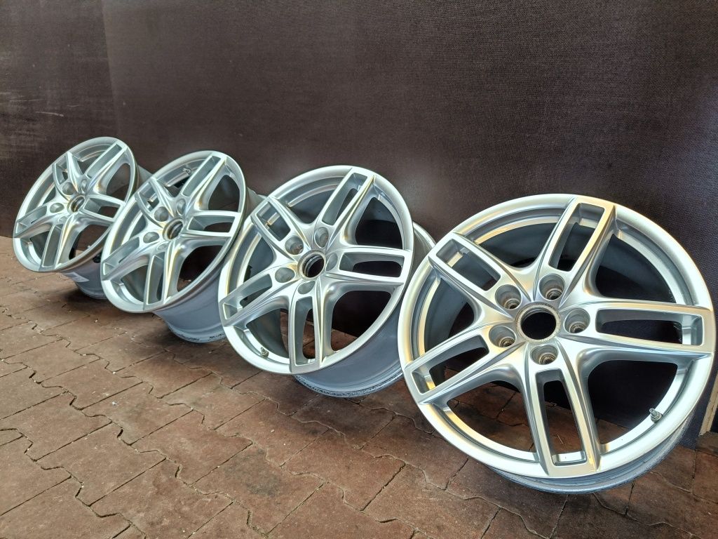 Felgi Aluminiowe 19 Cali 5x130 8.5Jx19H2 ET59 - Porsche Cayenne Turbo