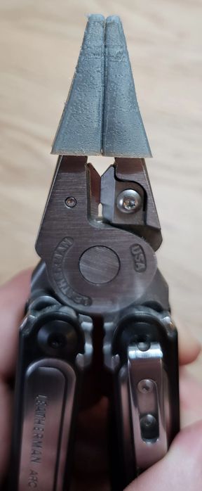 Proteção para Alicate Leatherman (Evita Riscos)