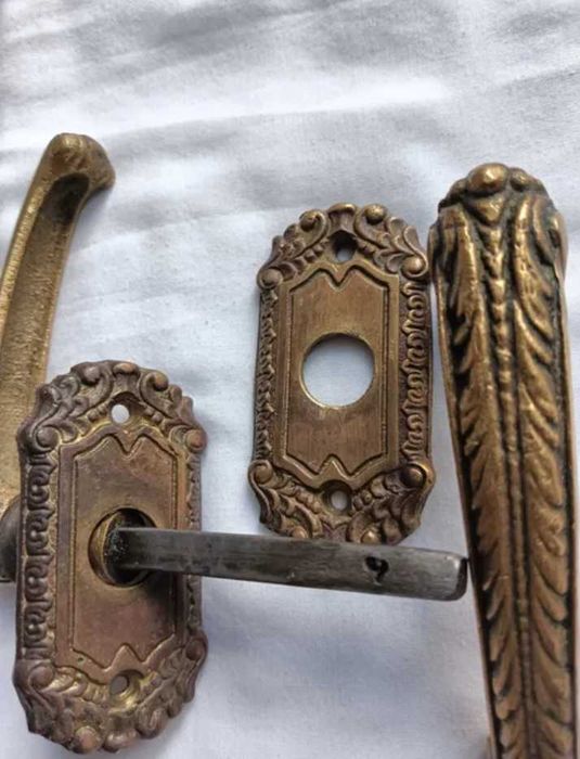 Stary komplet-klamki z szyldami mosiądz