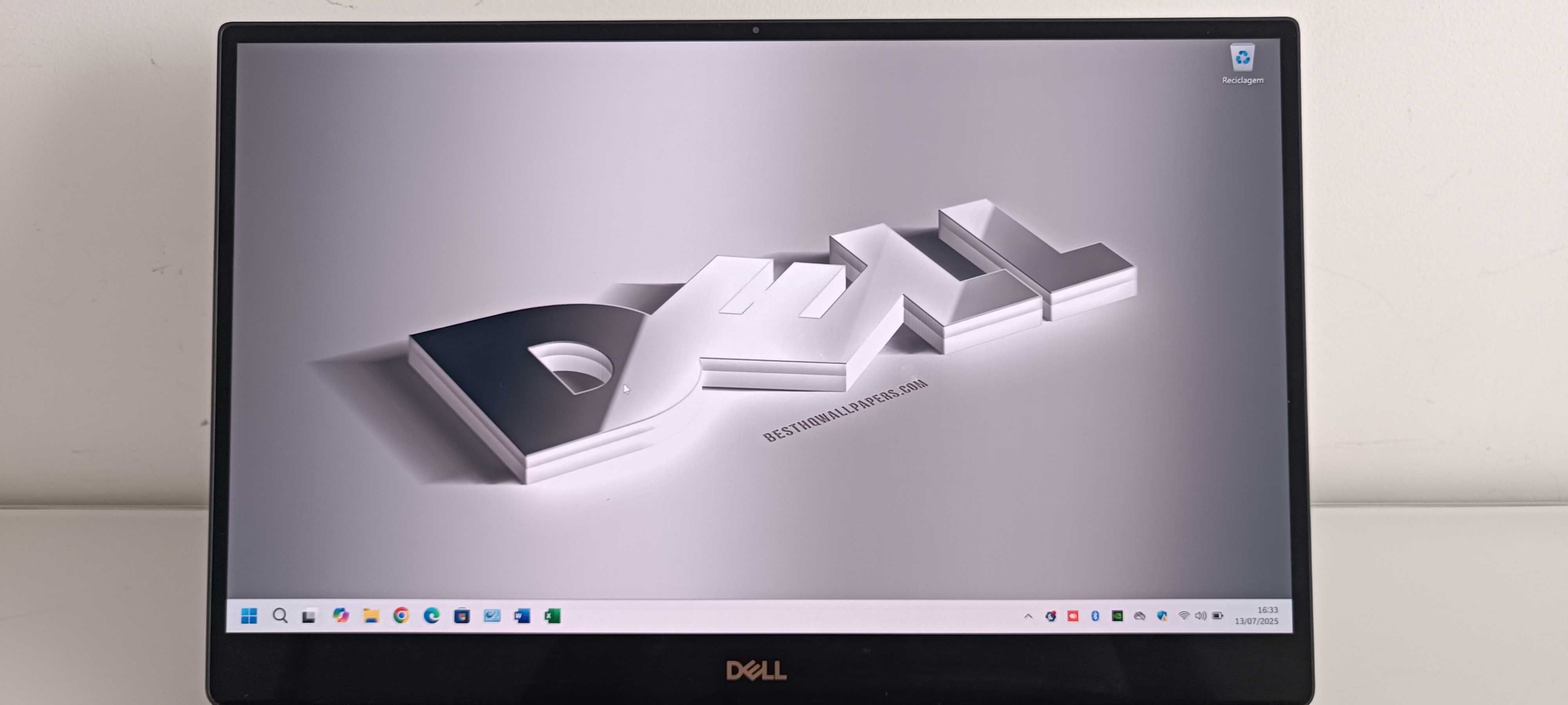 Dell XPS 15 7590 Ecrã 15.6' 4K/Gráf. NVIDIA GTX 1650/i7/NVME/32GB
