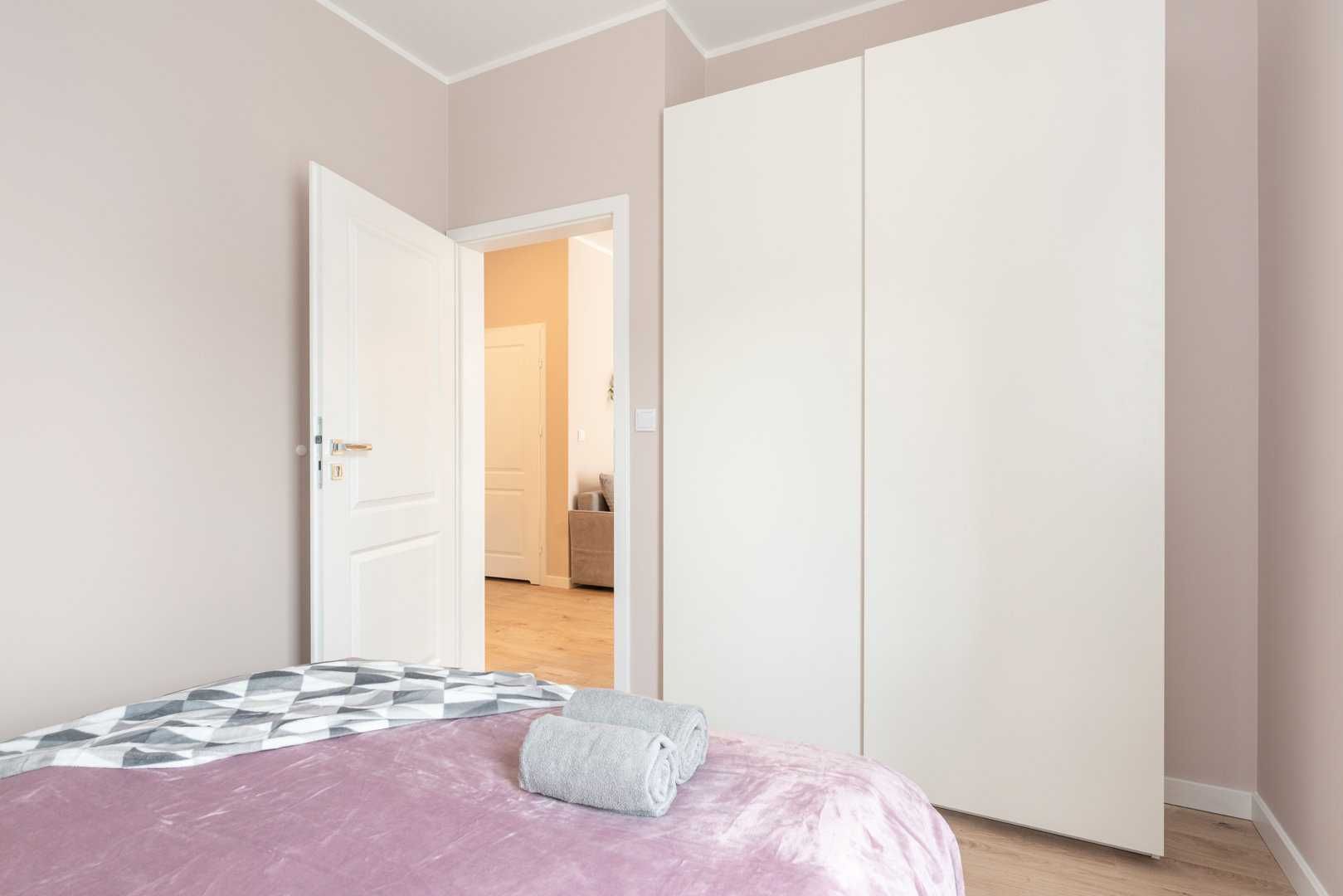 2 pokoje, Warszawa Mokotów, duży balkon, ul. Aignera 34
