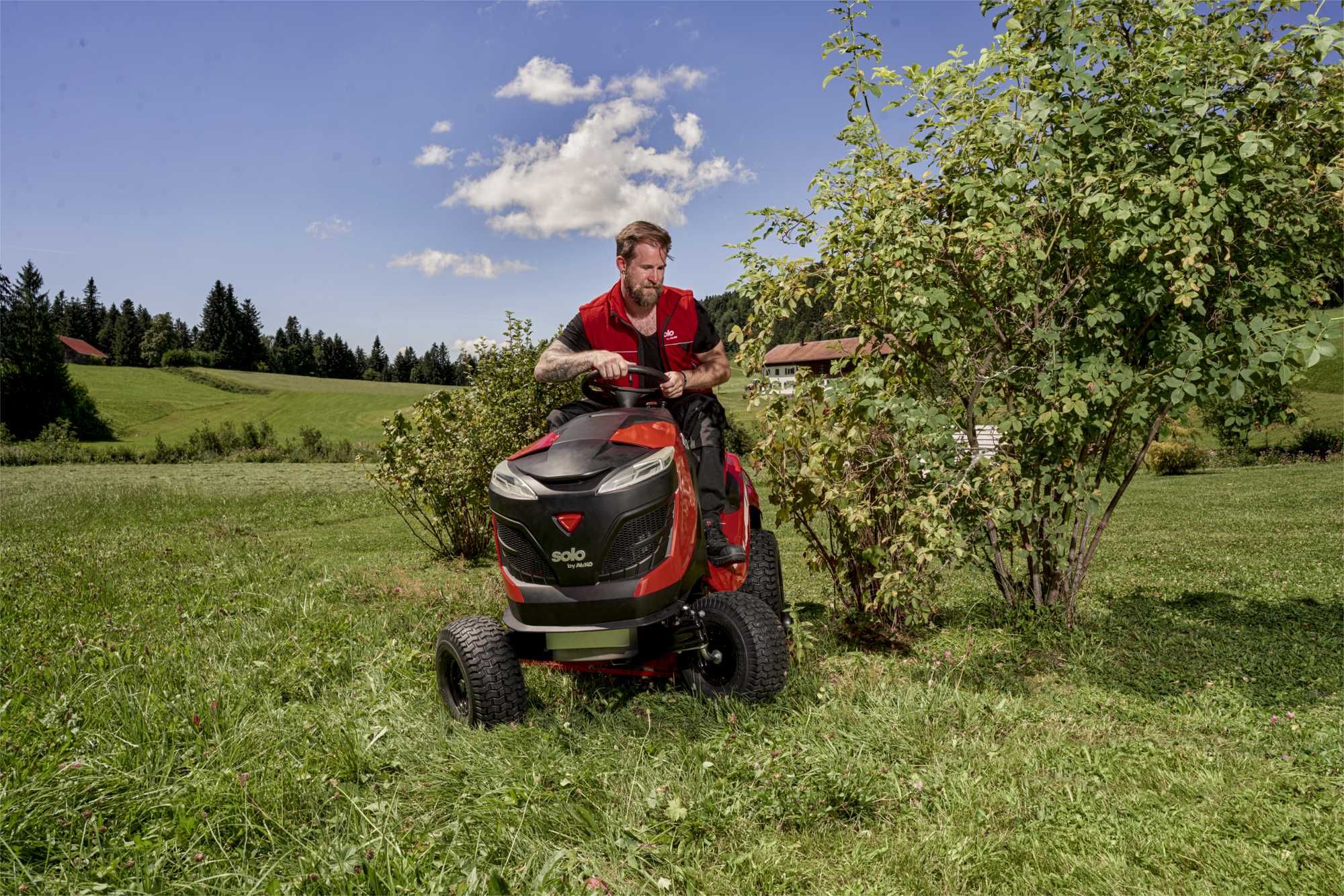 Traktorek ogrodowy kosiarka AL-KO T15-93.3 HD-A 15 KM 93 cm Trak-TOM