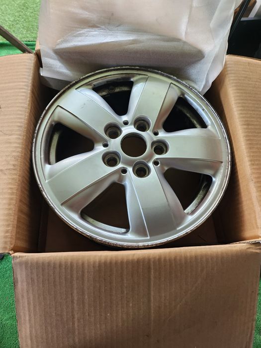 Jantes e farolins traseiros