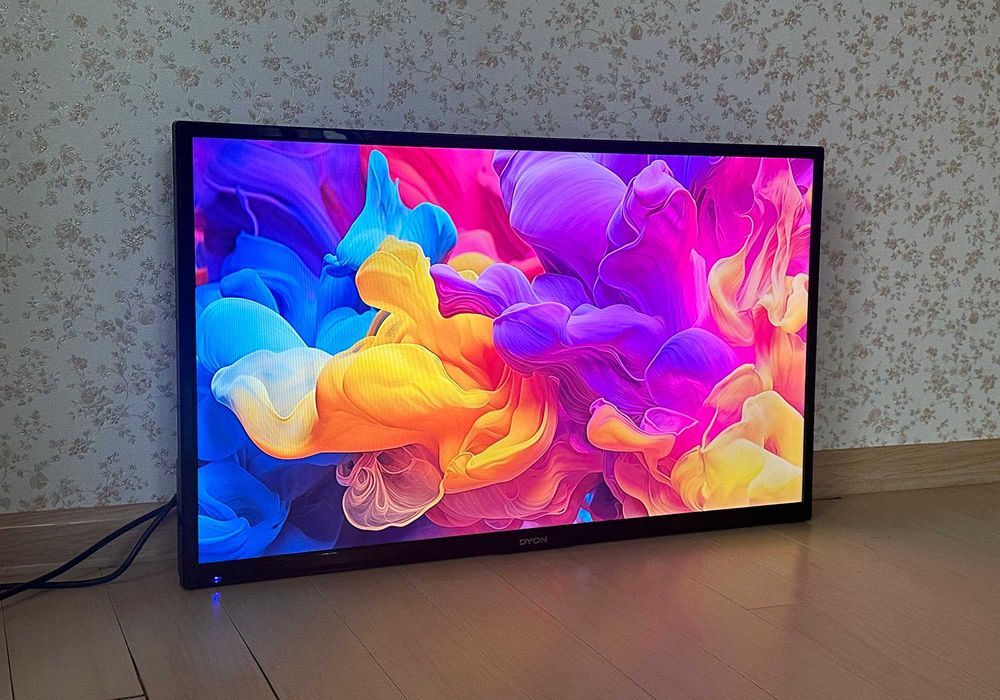 Телевізор Dyon Sigma 32 Pro (32" HD LED /  DVD-програвач / T2 тюнер)
