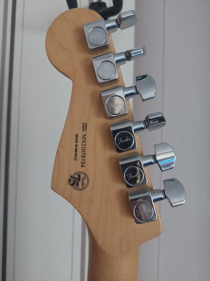 Fender player stratocaster 75 anos nova
