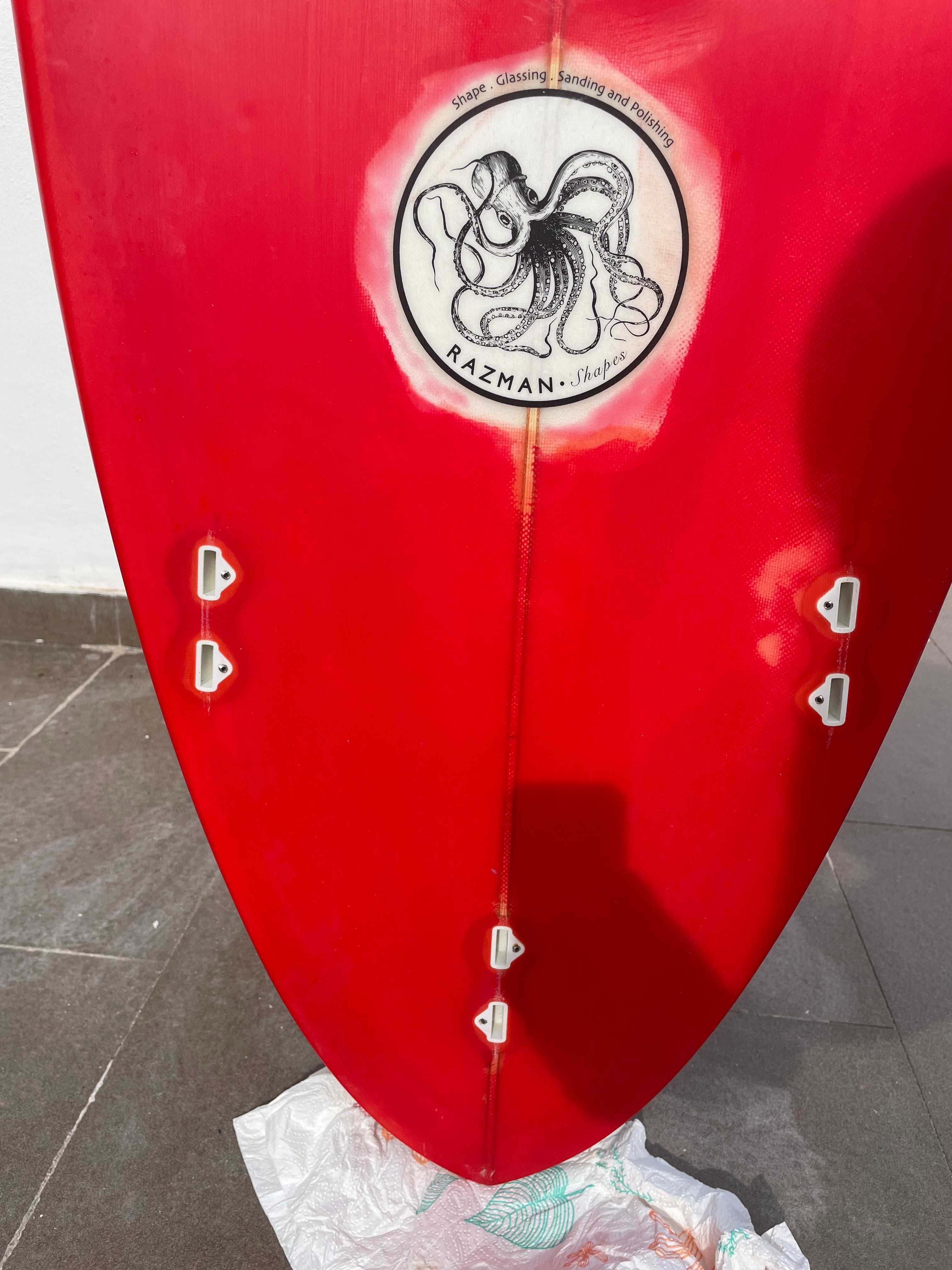 Surfboard Razman 7'2
