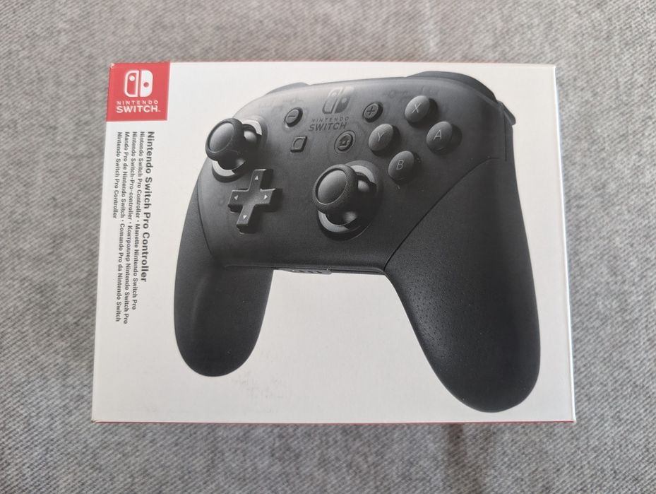 Nintendo Switch Pro Controller