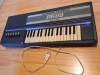 Stary keyboard polyphonic PK88 bontempi. Działa