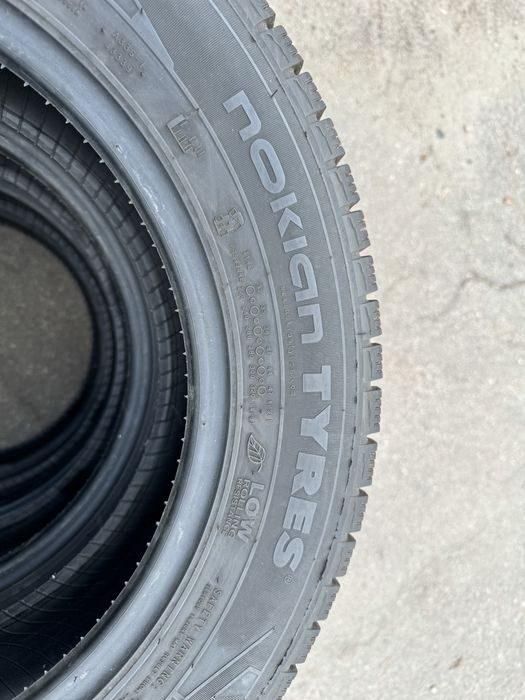 Зимові шини Nokian Nordman RS2 185/65/R15 92 R XL
