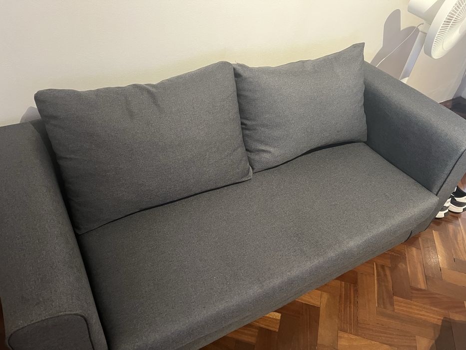 Sofa cama semi novo