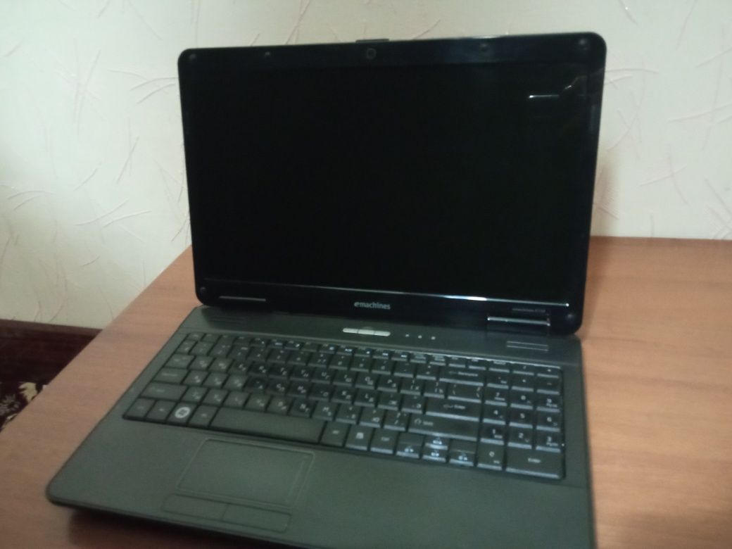 Ноутбук, ноут eMachines, Acer E725