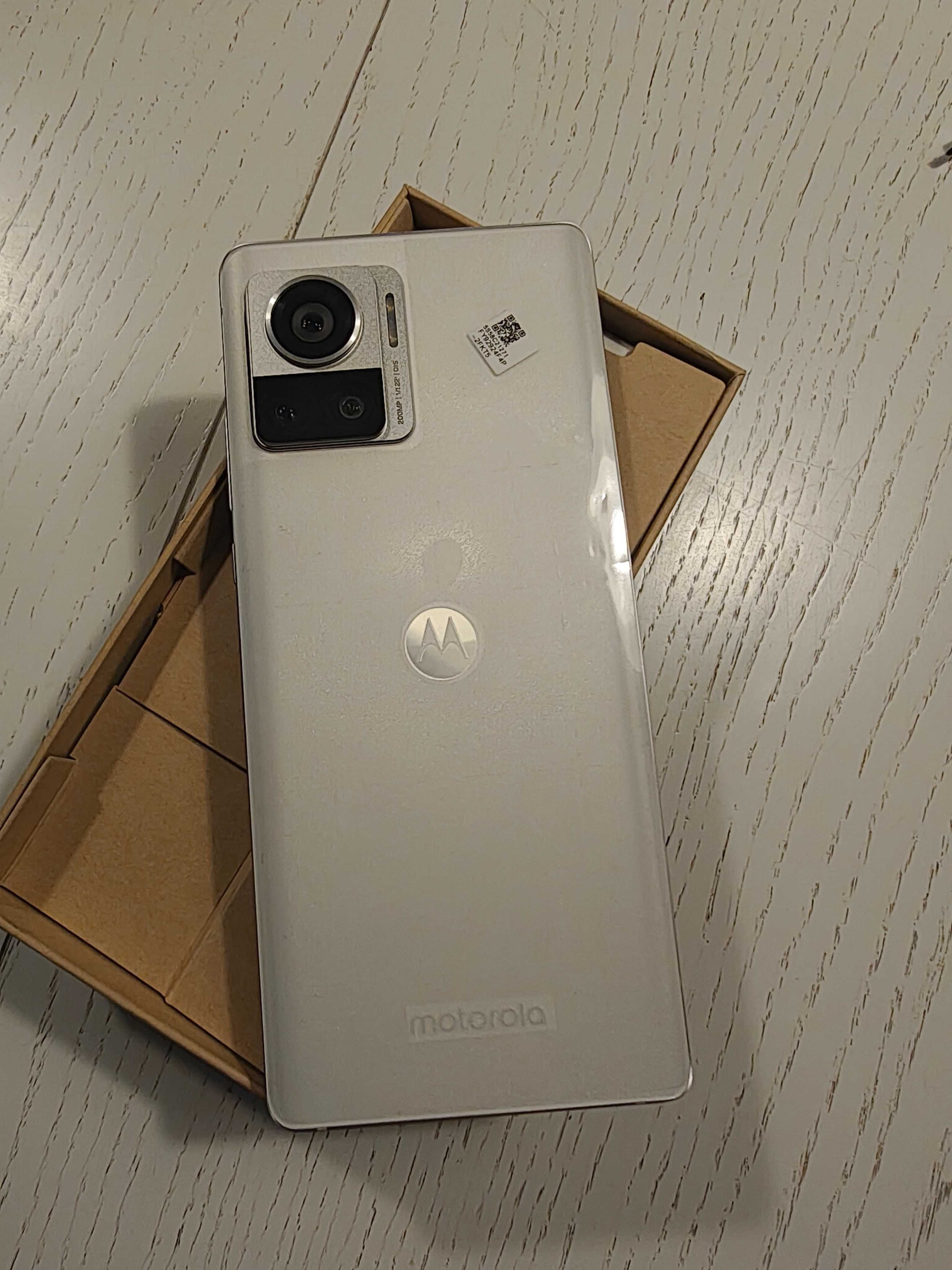 motorola edge 30 ultra biała
