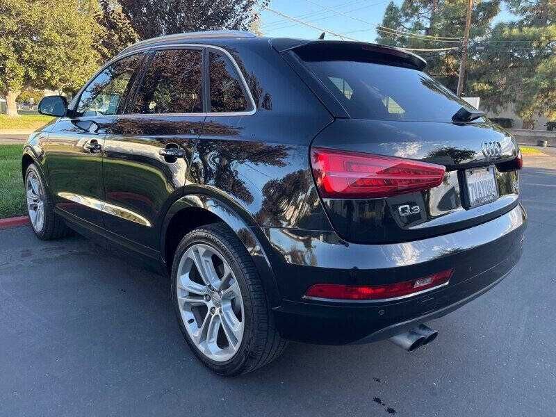 2016   Audi   Q3