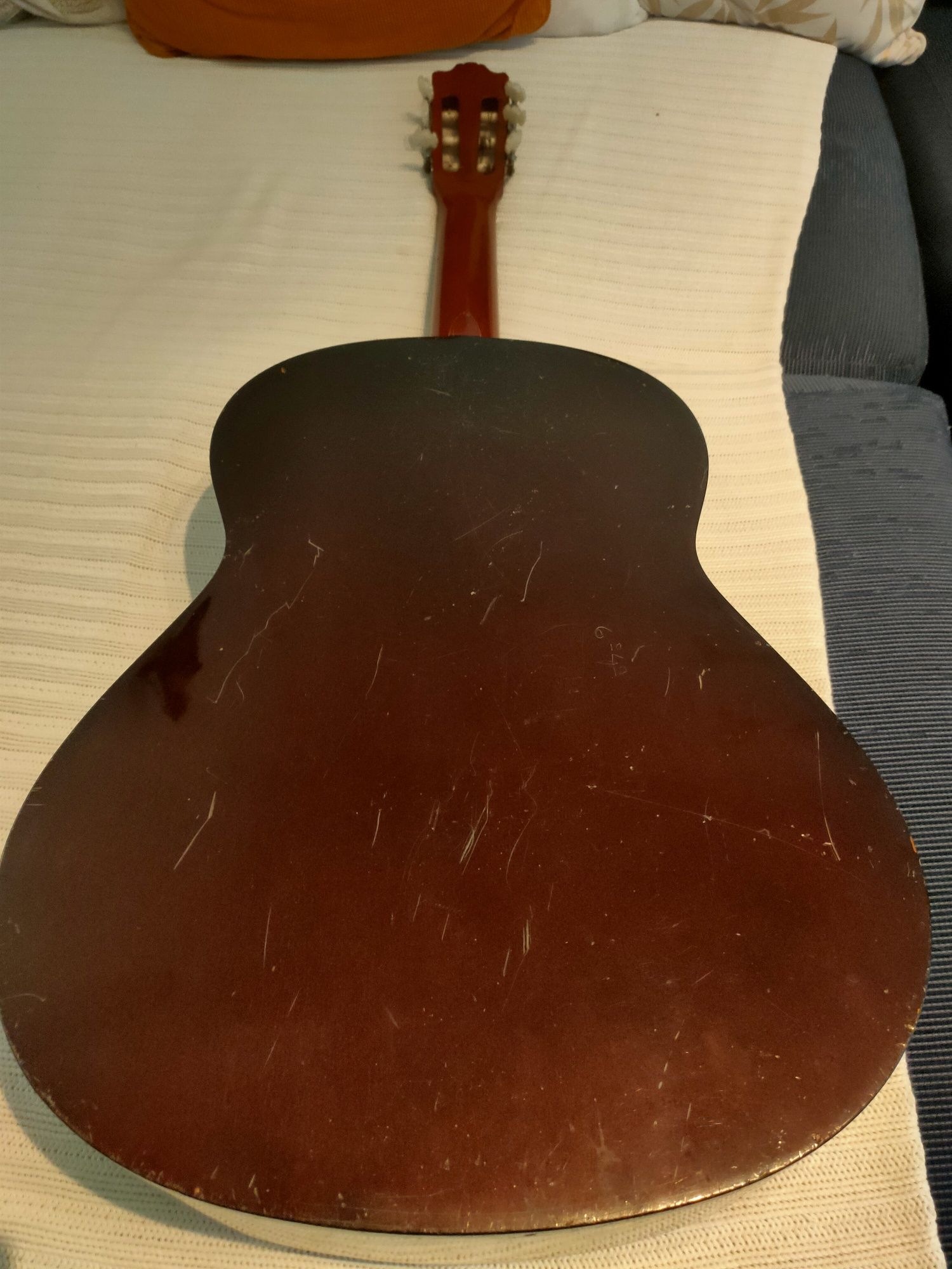 Guitarra Yamaha g-225 acustica