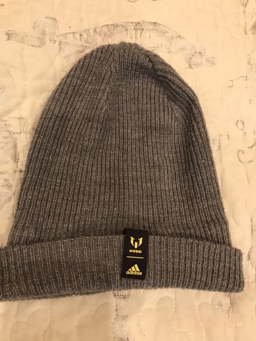 Шапка Liu Jо,Boss,на 8/12 лет,оригинал.