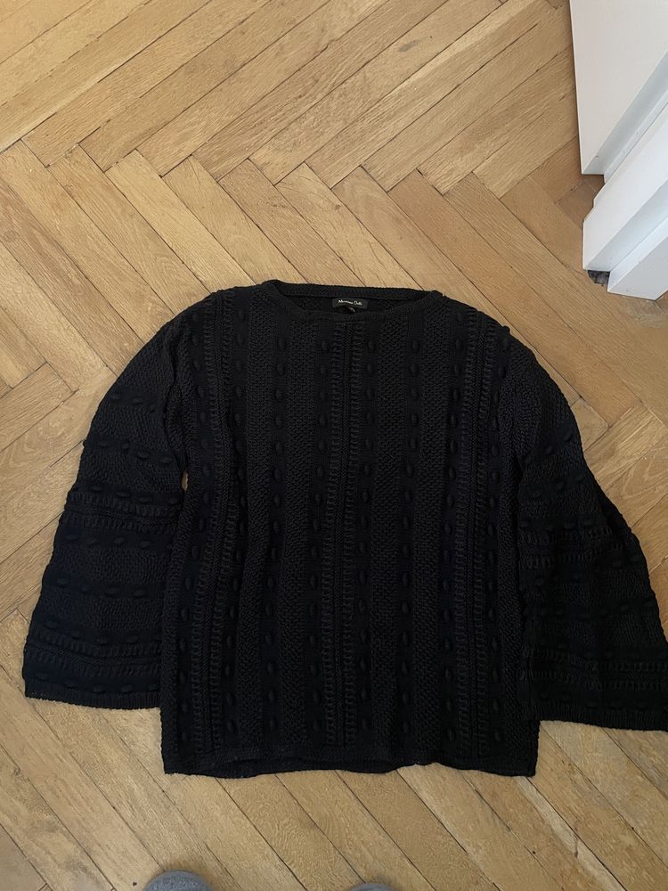 Czarny sweter Massimo Dutti XS
