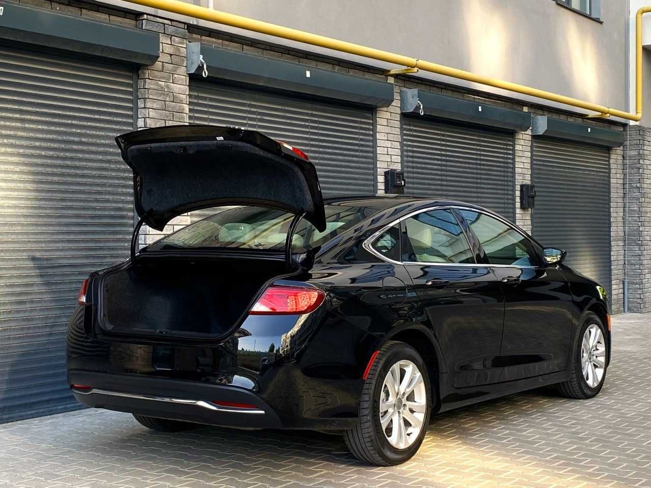 Продам Chrysler 200 2016. Можна в розстрочку, під викуп.