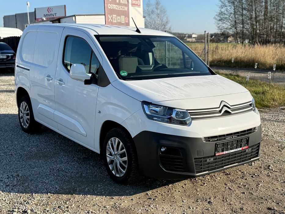 Citroën BERLINGO 1.5 Diesel 130KM/Manual/Navi/Klima/Kamery/Grzane fotele/Hak 1200kg.