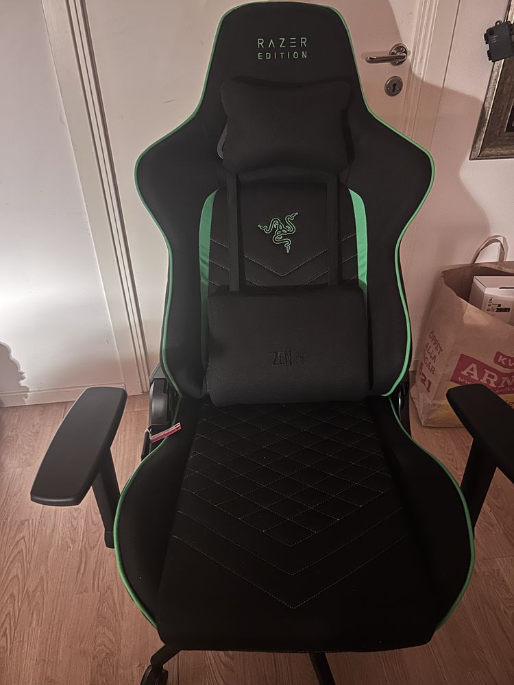 Razer Tarok Pro X Cloth gaming-stol av Zen