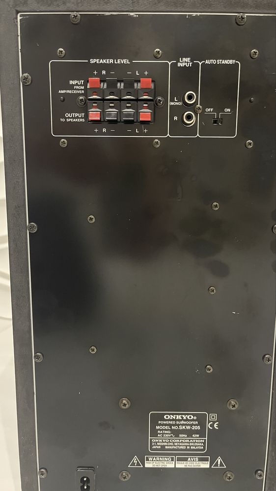 Subwoofer Onkyo SKW-205