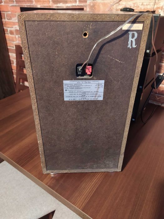 Kolumny Hitachi HS-20F. HiFi Stereo