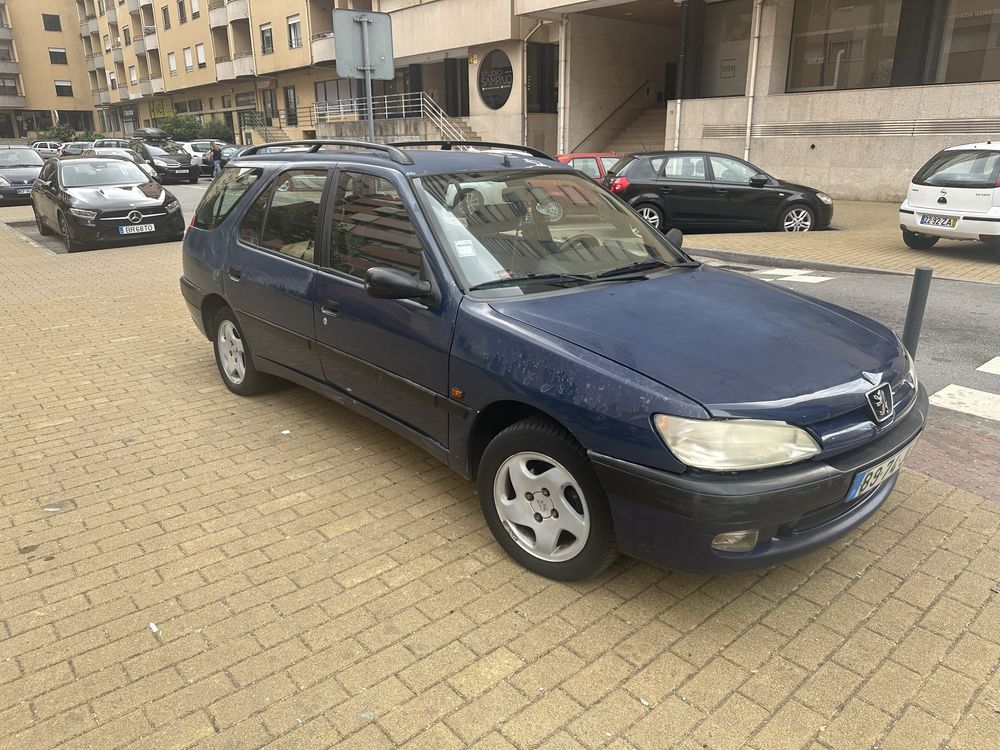 Peugeot 306 break 1.4 orange Gasolina