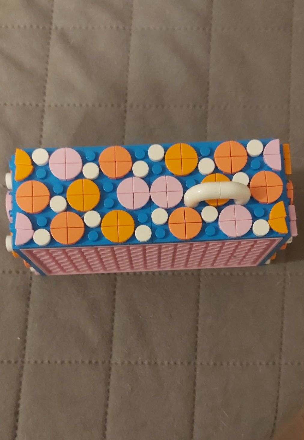Lego DOTS 41907 organizer na biurko.