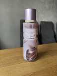 Mgiełka Victoria's Secret Love Spell Cashmere